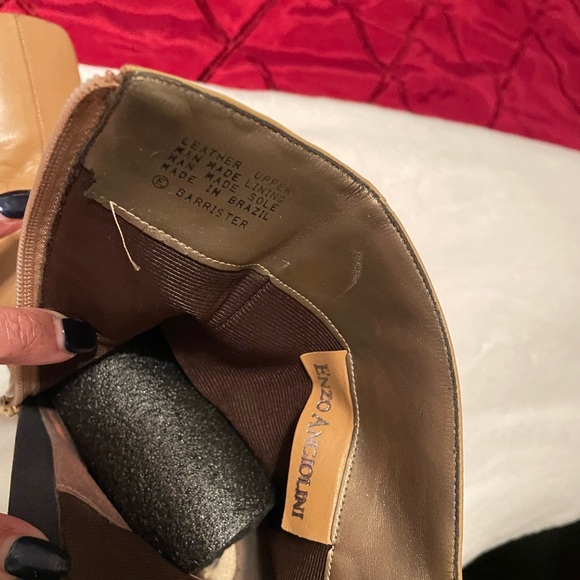 Gold boots - Picture 3 of 3